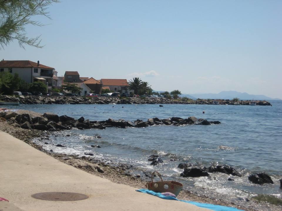 Holiday House Popovic Sućuraj Esterno foto